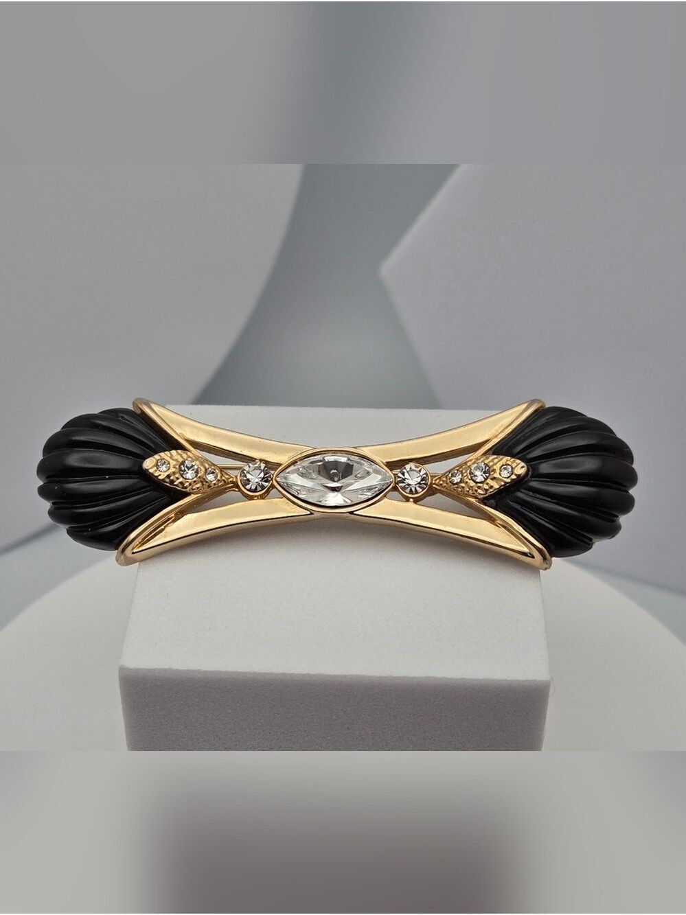 Vintage Style Black & Gold Brooch Ribbed Detail Clear Stones 3" Statement Pin